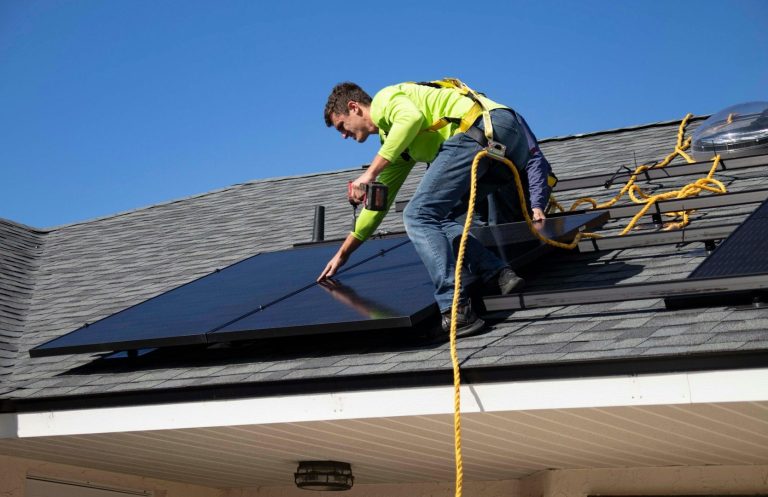 Photovoltaikanlage auf Einfamilienhaus in München