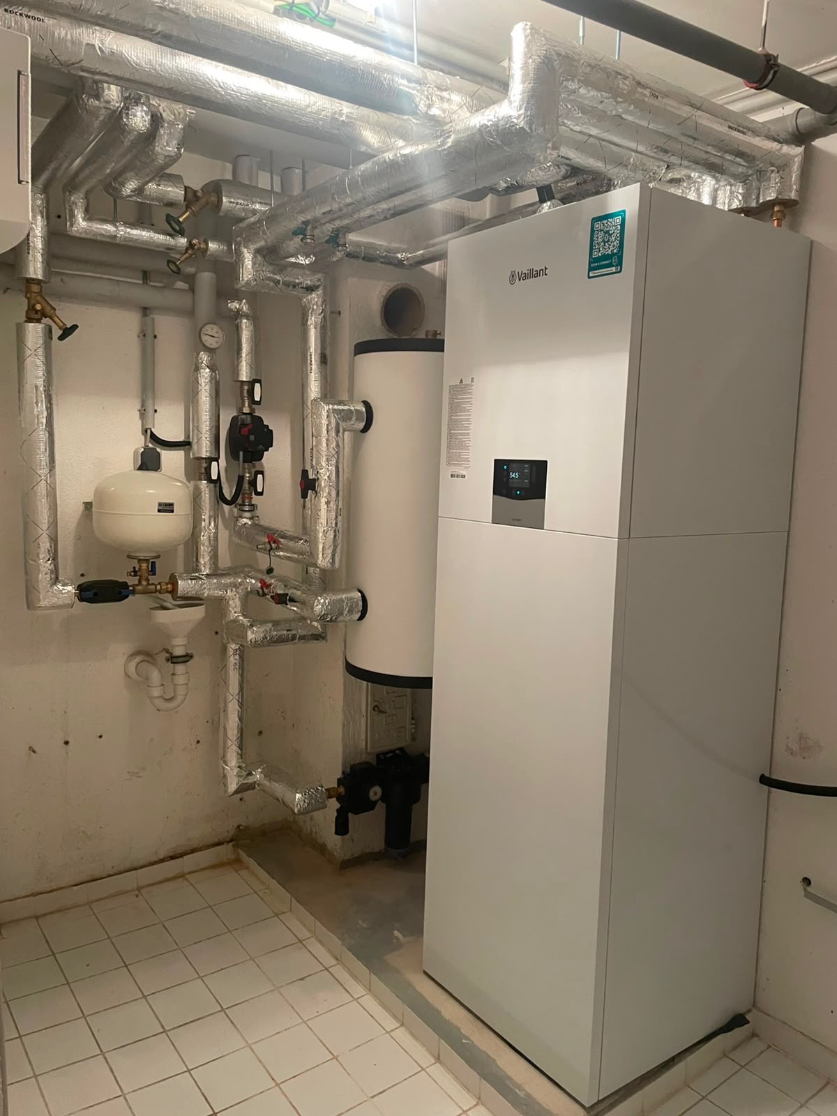 Vaillant Luft-Wasser-Wärmepumpe Gräfelfing Heizungstausch Gasheizung PV-Kombination